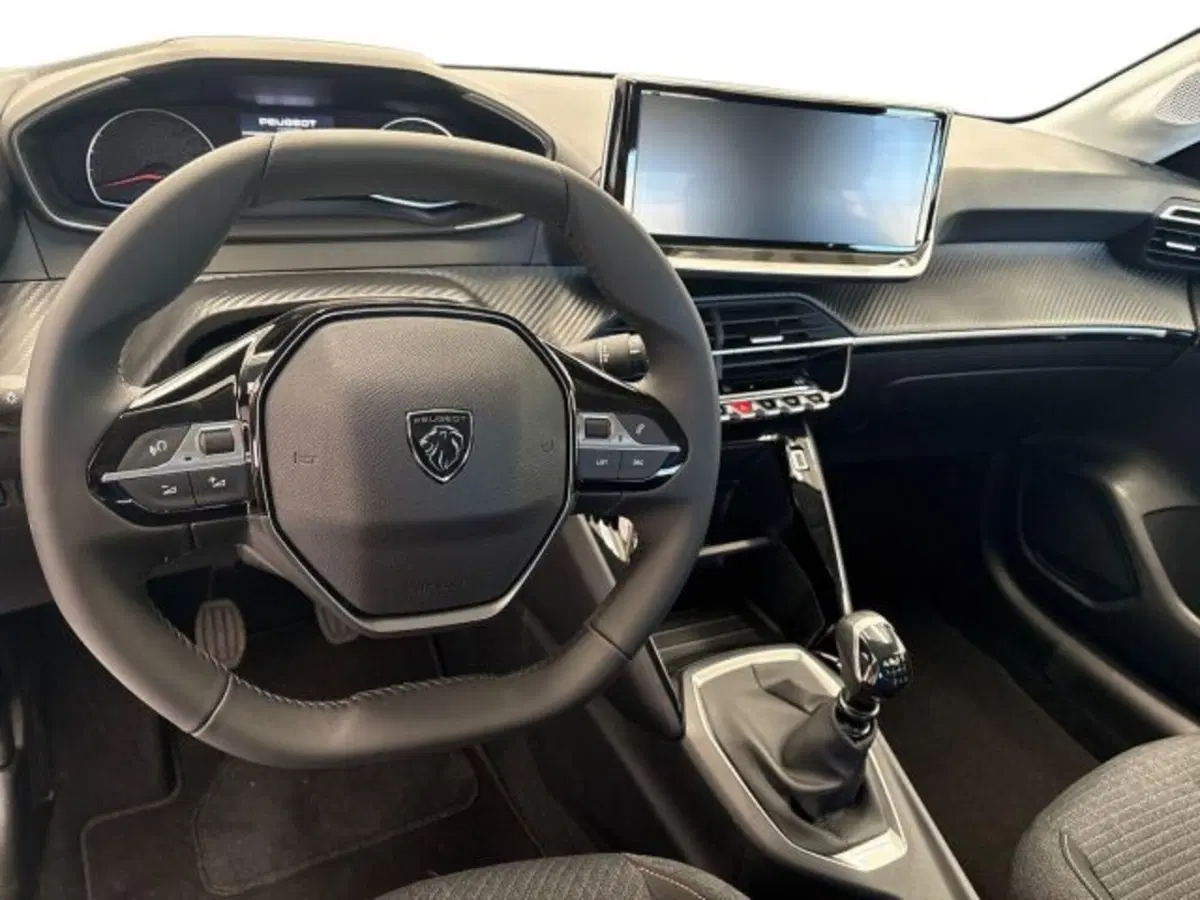 Peugeot 208 nuova a Ancona (10)