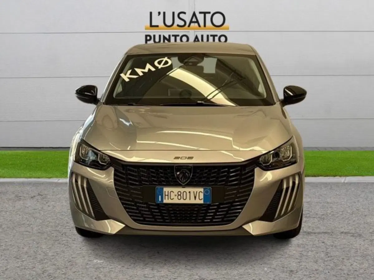 Peugeot 208 nuova a Ancona (2)