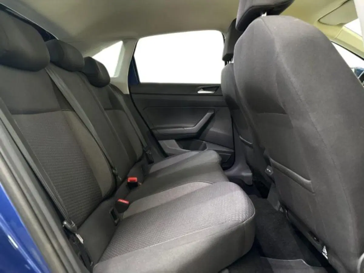 Volkswagen Taigo usata a Catania (11)
