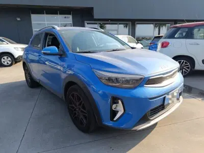 Kia Stonic 1.0 t-gdi mhev Black Edition 100cv mt del 2023 usata a Belpasso