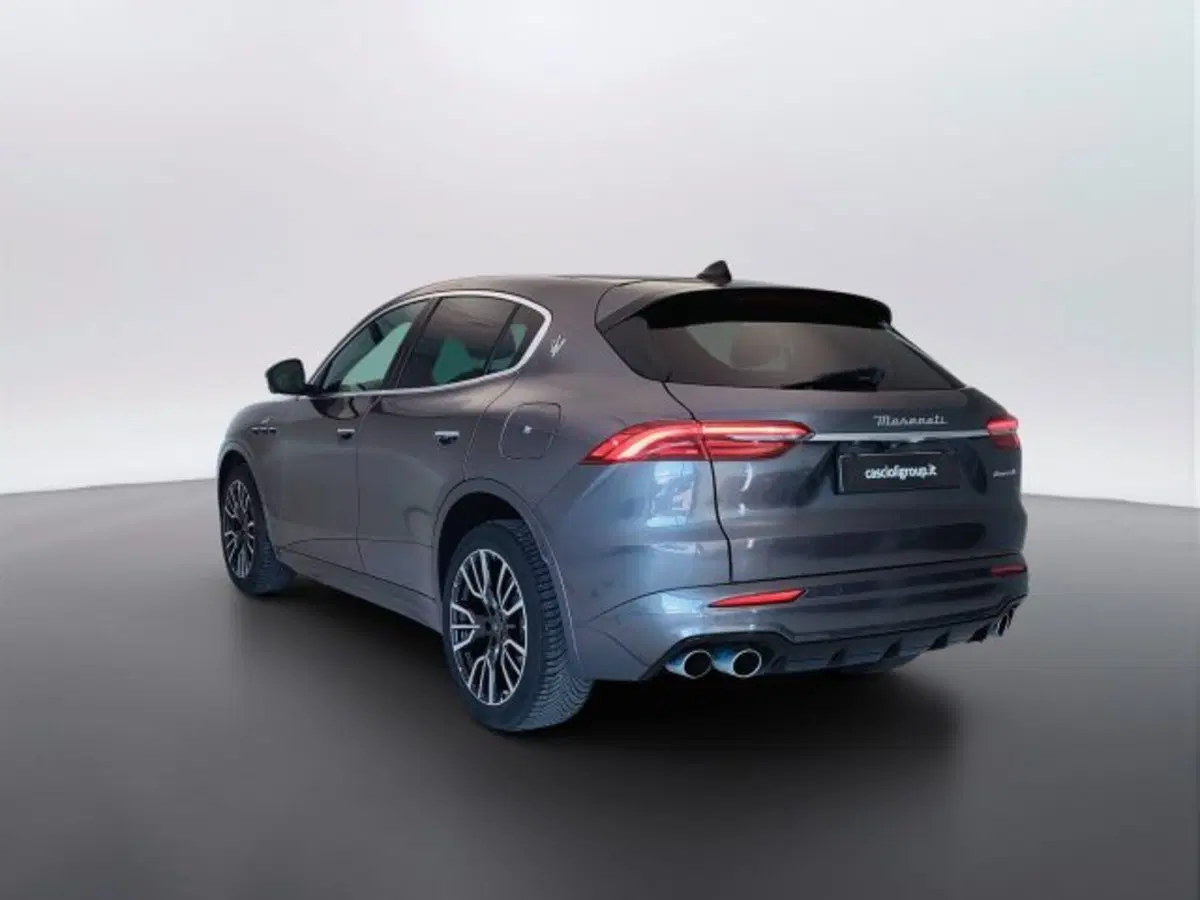 Maserati Grecale usata a Teramo (7)