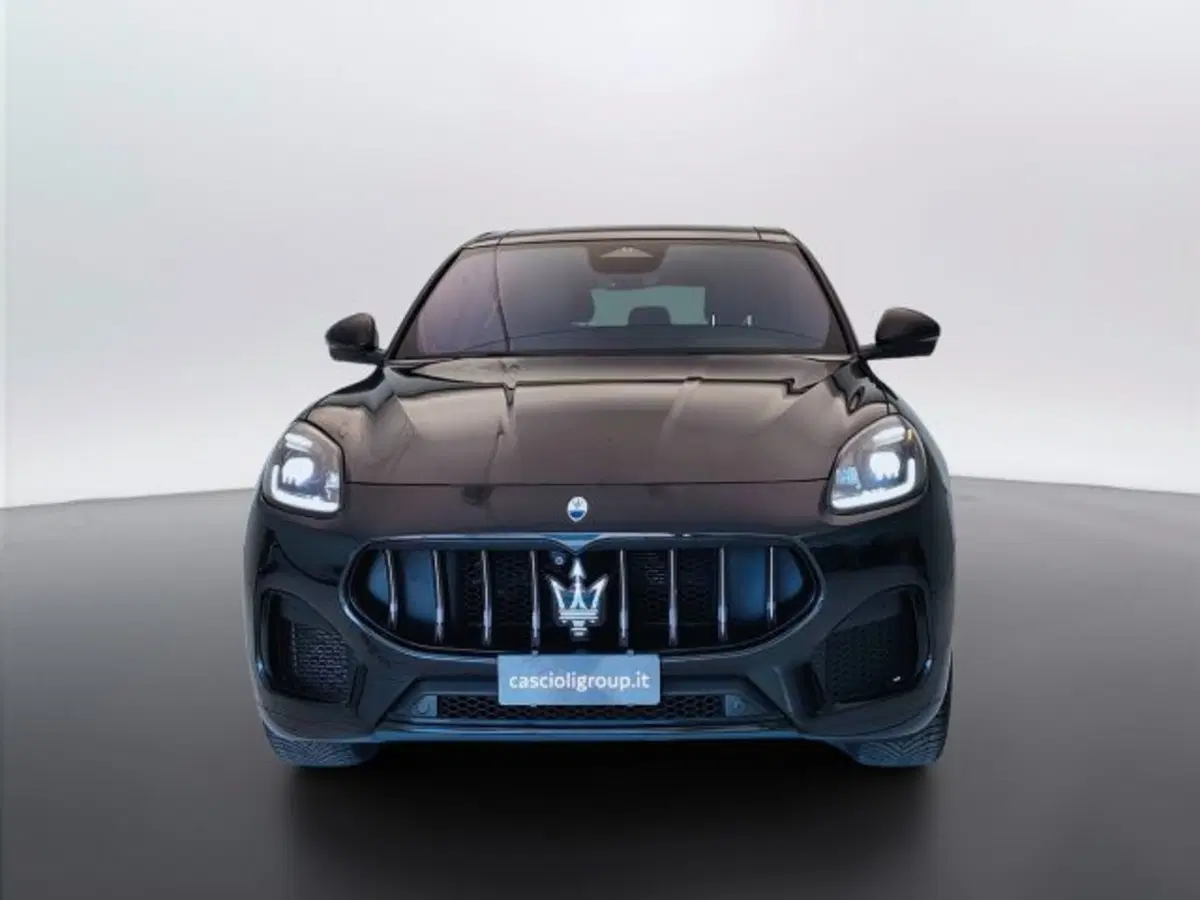 Maserati Grecale usata a Teramo (2)