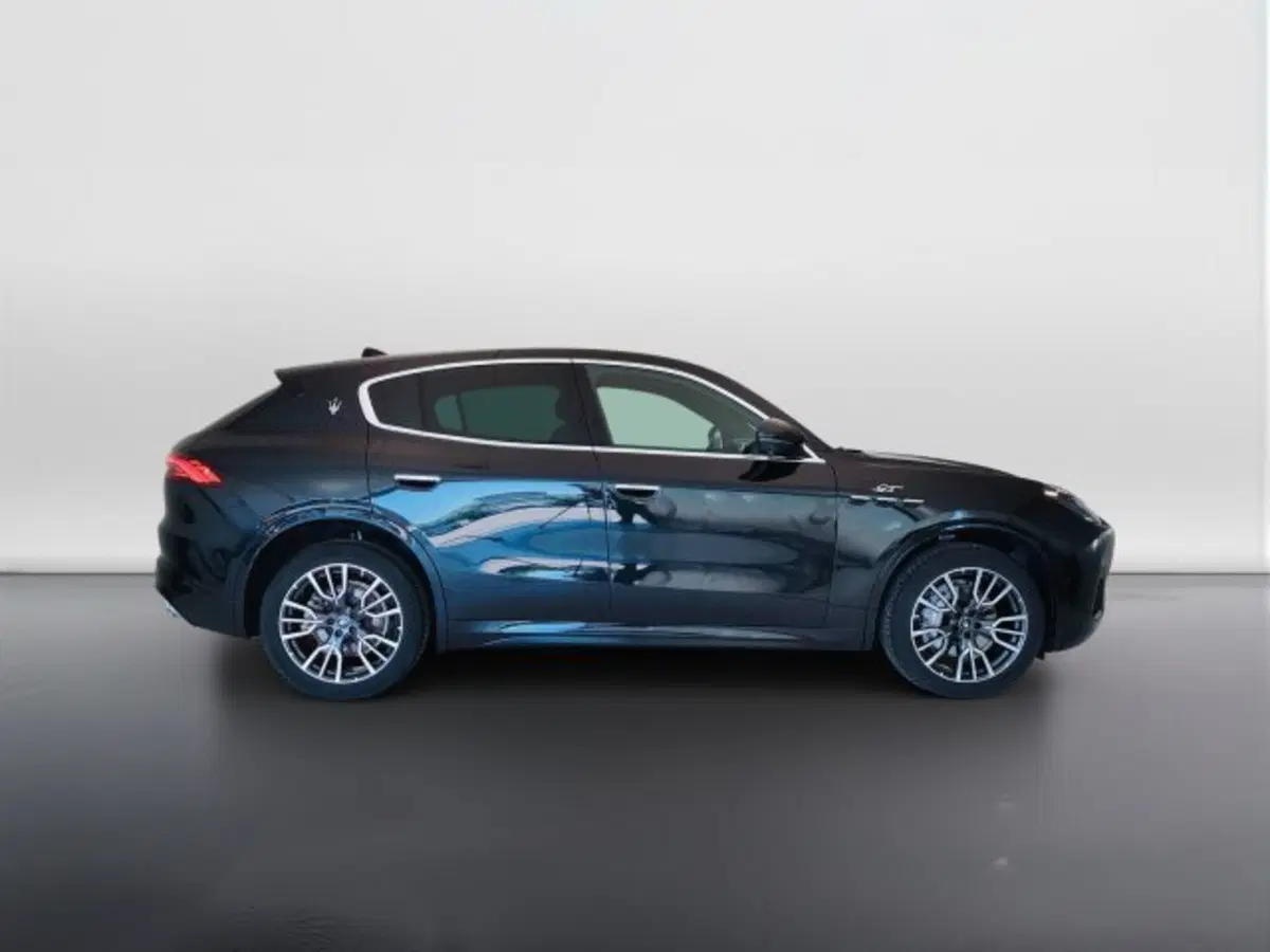 Maserati Grecale usata a Teramo (4)