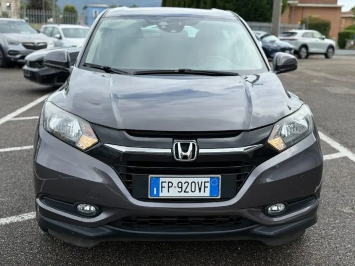 Honda HR-V usata a Lucca (2)