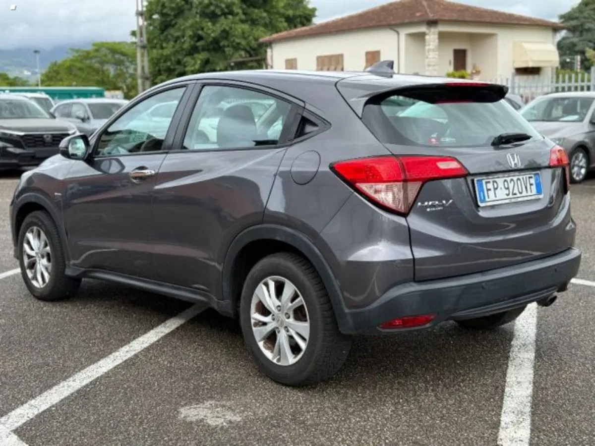 Honda HR-V usata a Lucca (5)