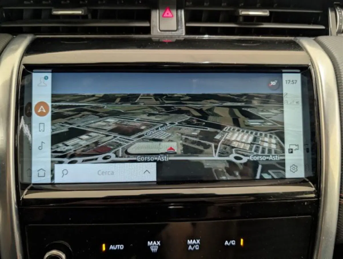 Land Rover Discovery Sport usata a Cuneo (14)