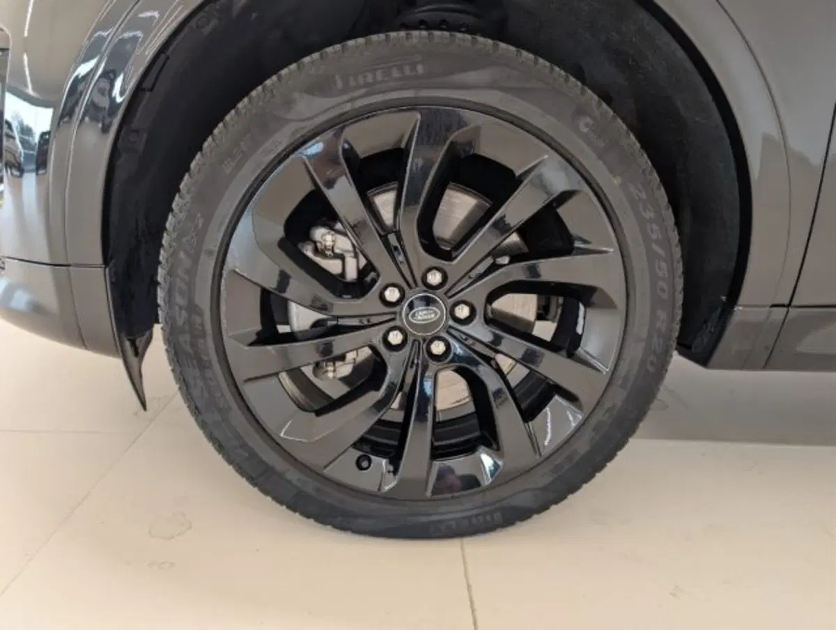 Land Rover Discovery Sport usata a Cuneo (6)
