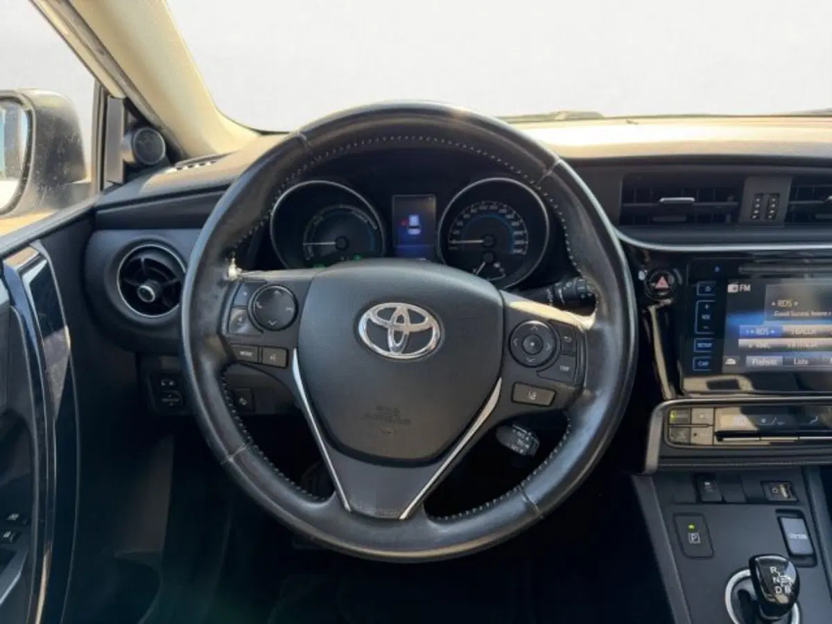 Toyota Auris usata a Treviso (14)