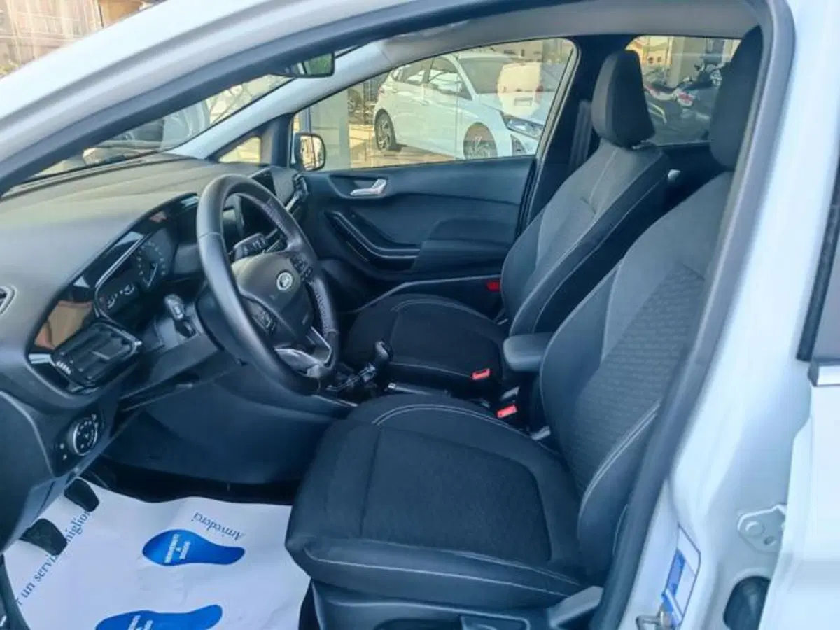 Ford Fiesta usata a Pisa (15)