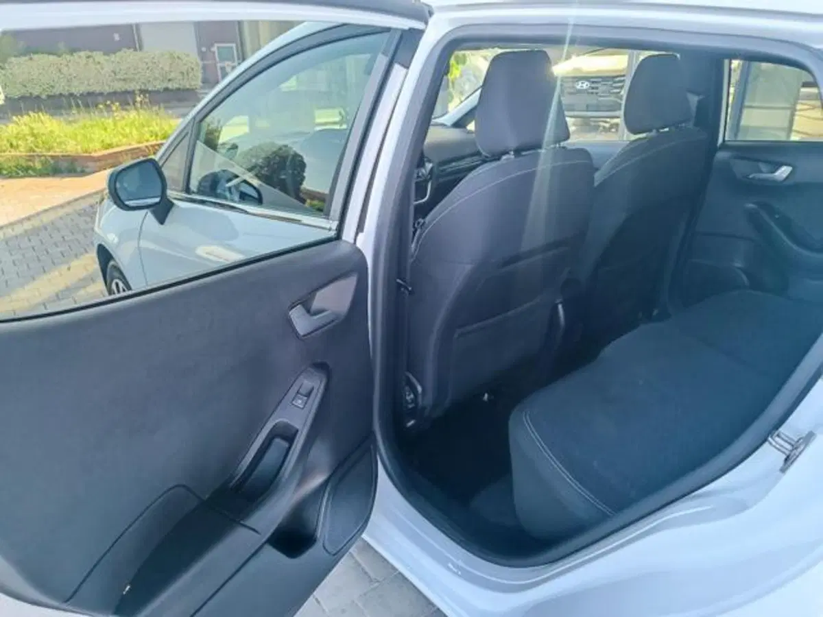 Ford Fiesta usata a Pisa (18)