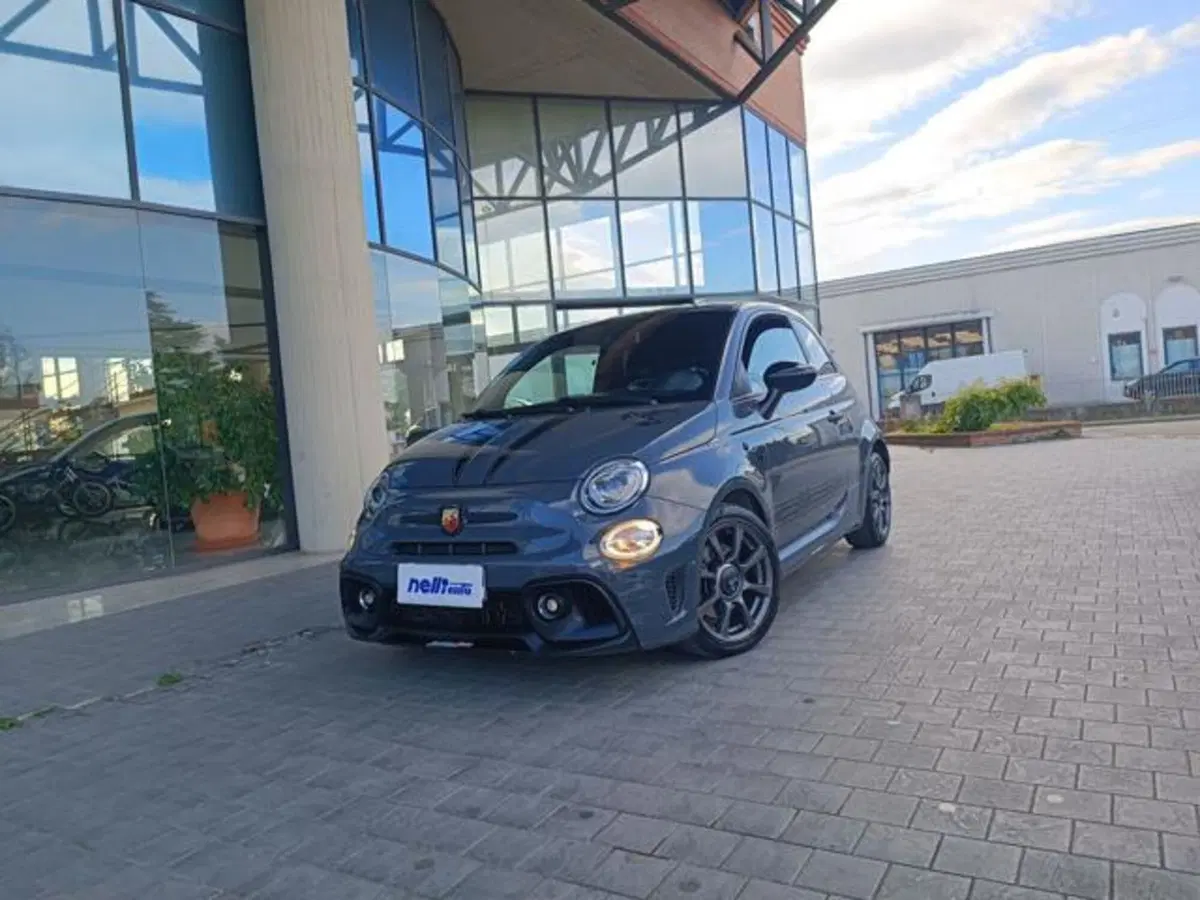 Abarth 595 usata a Pisa