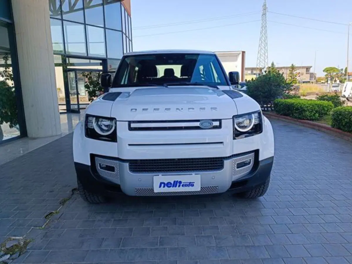 Land Rover Defender usata a Pisa (9)