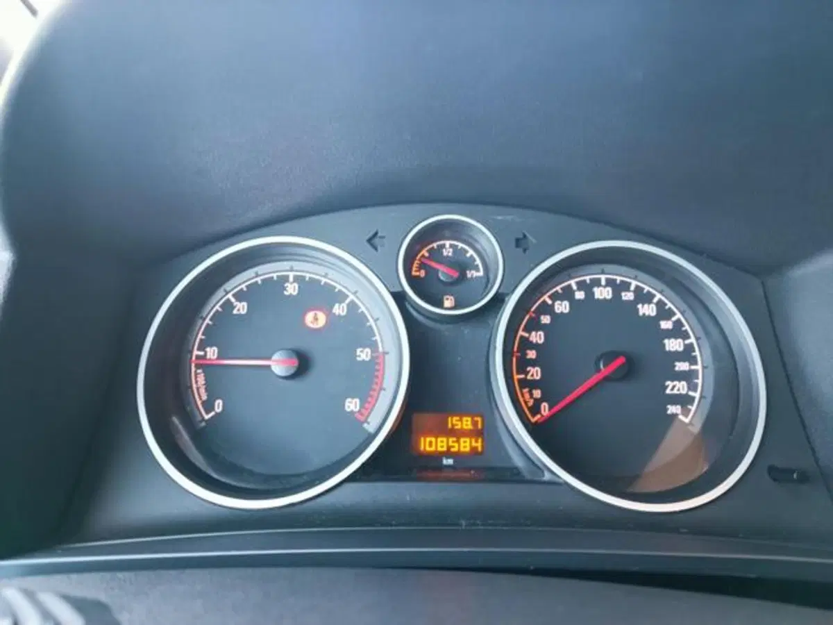 Opel Zafira usata a Pisa (2)