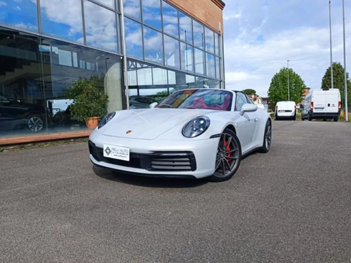 Porsche 911 Cabrio usata a Pisa