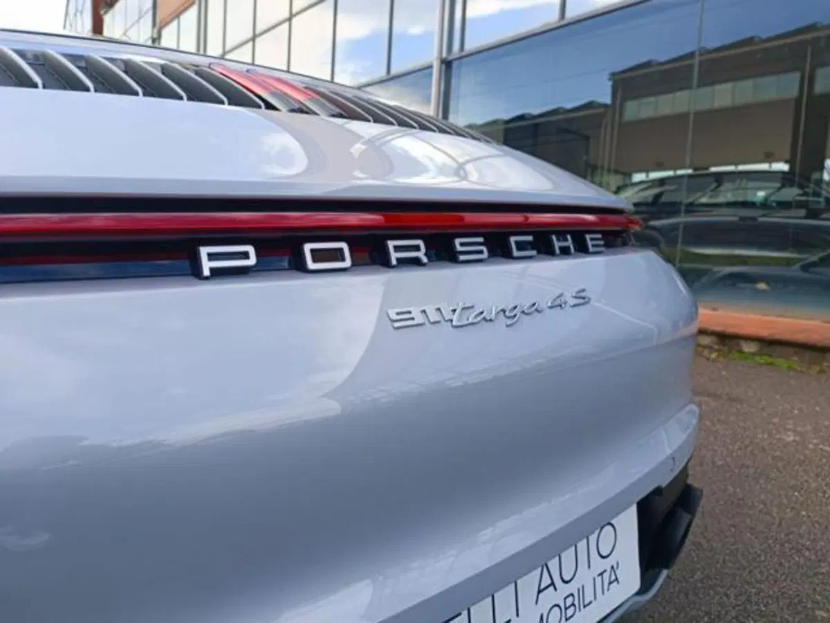 Porsche 911 Cabrio usata a Pisa (16)