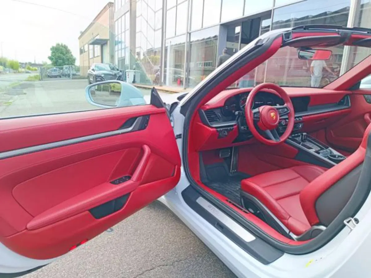 Porsche 911 Cabrio usata a Pisa (7)