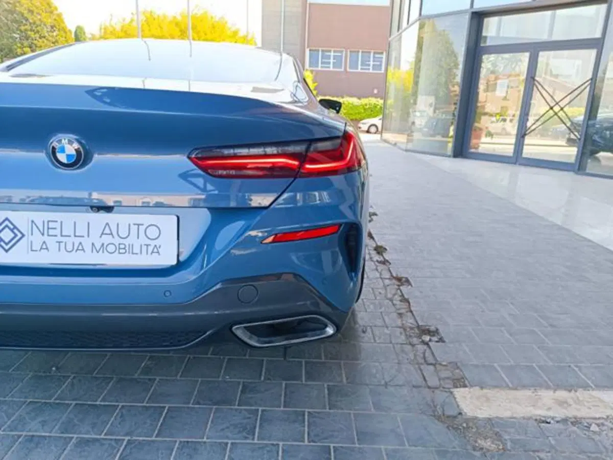 BMW Serie 8 Coupé usata a Pisa (11)