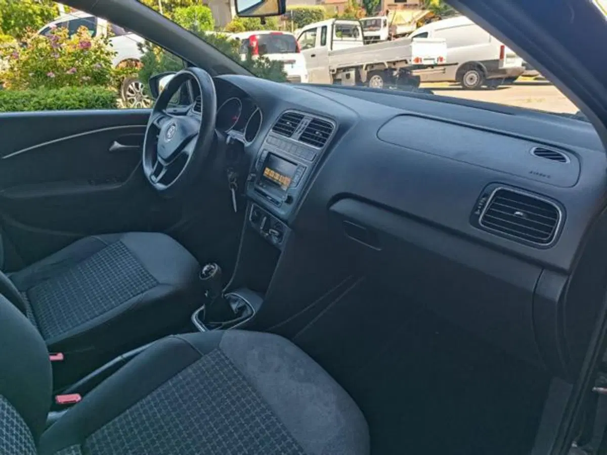 Volkswagen Polo usata a Pisa (16)