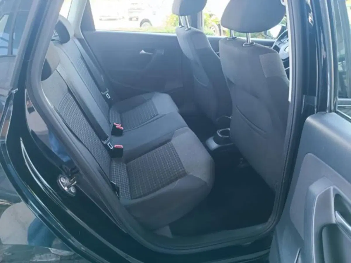Volkswagen Polo usata a Pisa (18)