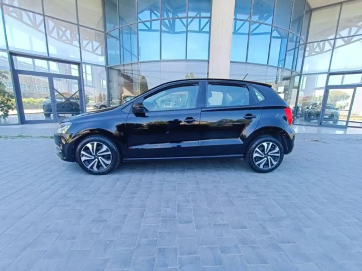 Volkswagen Polo usata a Pisa (7)