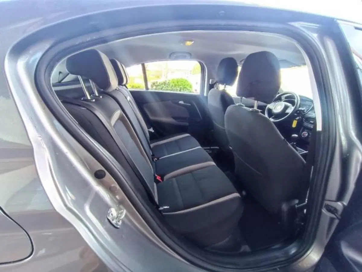 Fiat Tipo usata a Pisa (12)