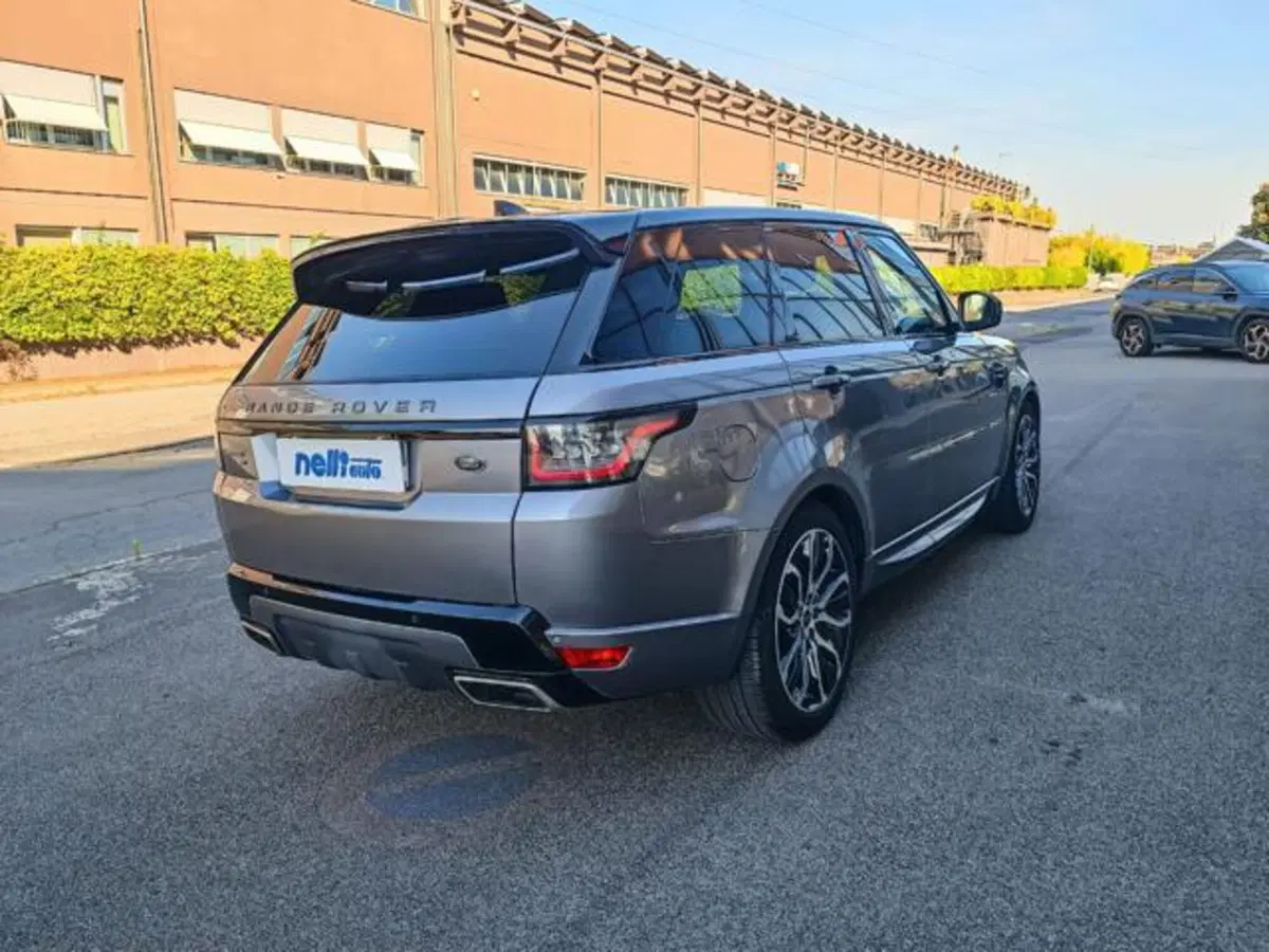 Land Rover Range Rover Sport usata a Pisa (18)