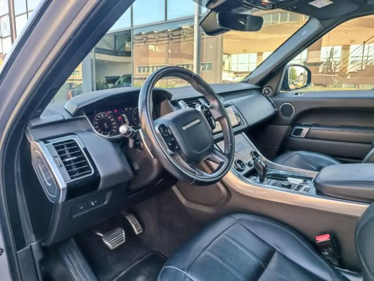 Land Rover Range Rover Sport usata a Pisa (5)