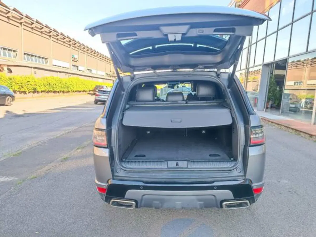 Land Rover Range Rover Sport usata a Pisa (8)