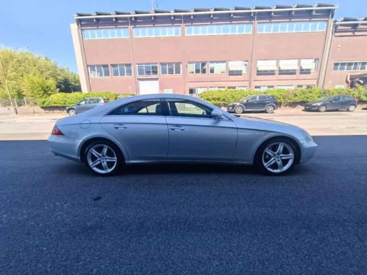 Mercedes-Benz CLS usata a Pisa (18)
