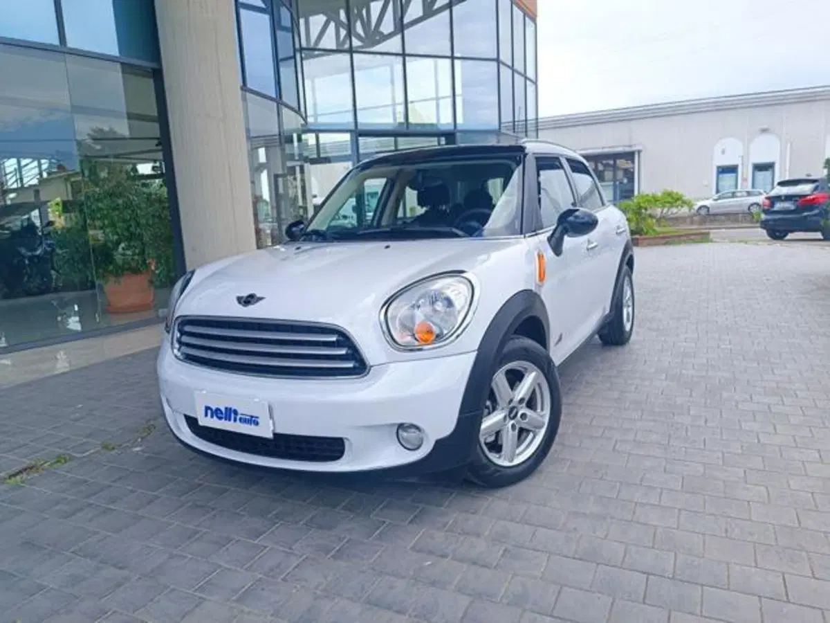 MINI Mini Countryman usata a Pisa