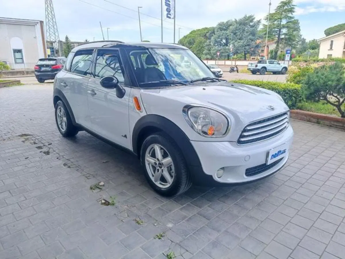 MINI Mini Countryman usata a Pisa (13)