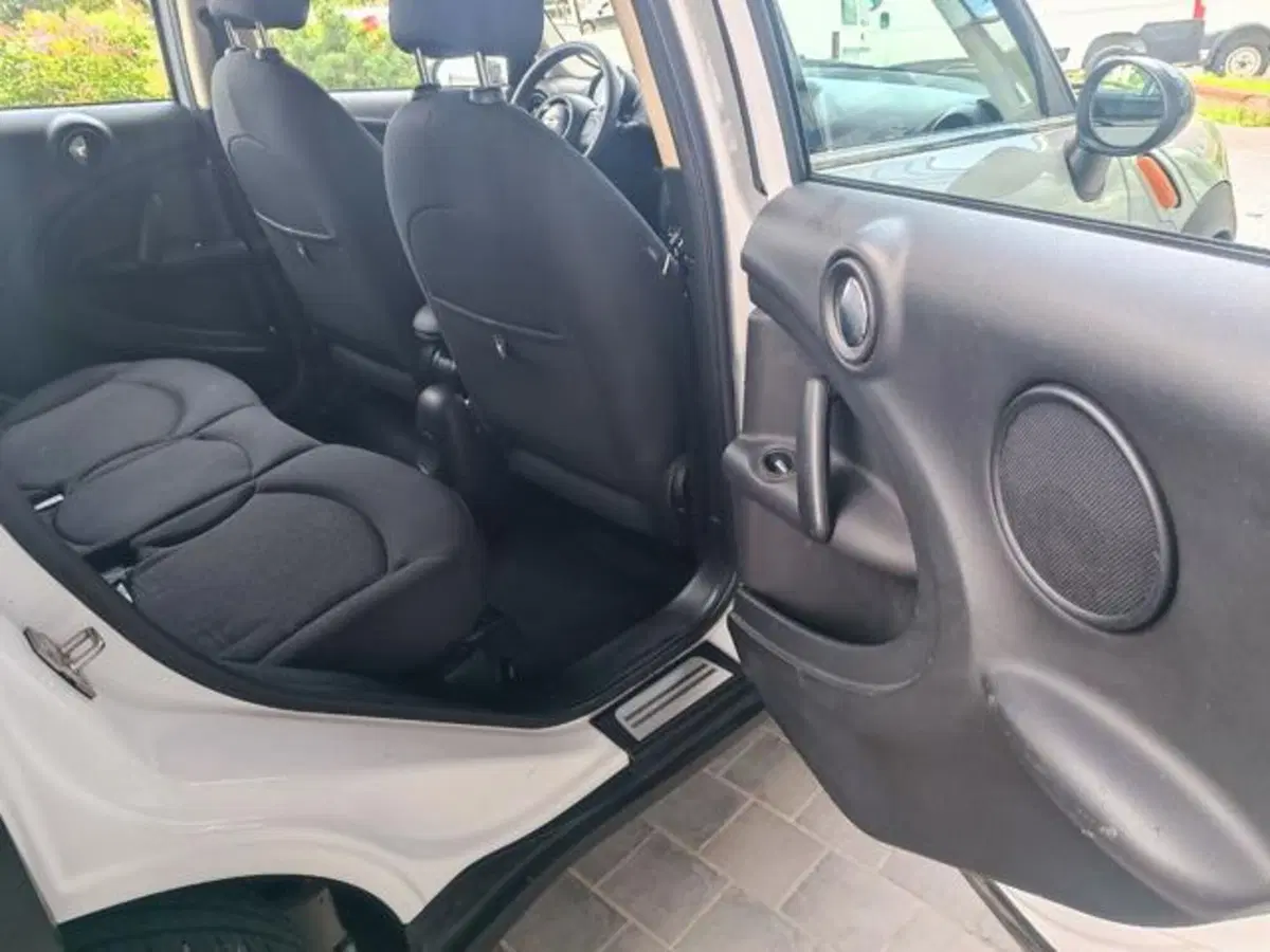 MINI Mini Countryman usata a Pisa (17)