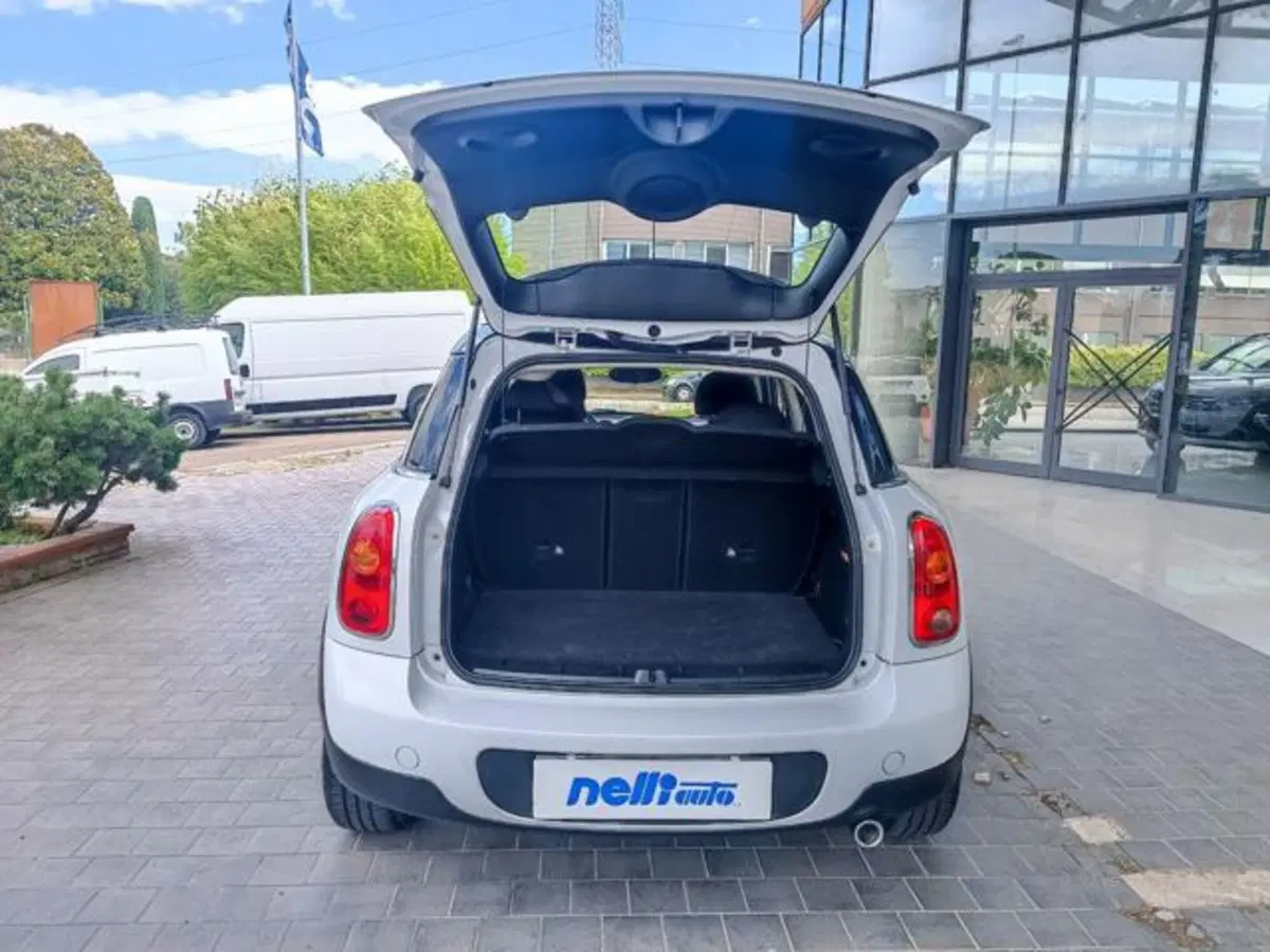 MINI Mini Countryman usata a Pisa (19)