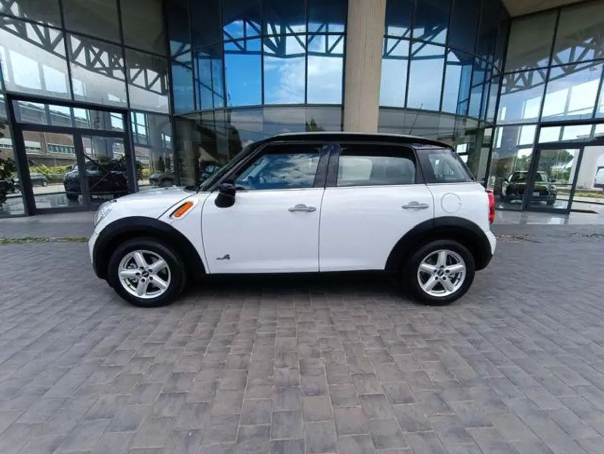 MINI Mini Countryman usata a Pisa (6)