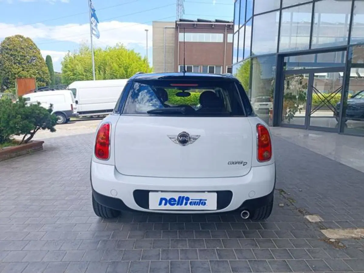 MINI Mini Countryman usata a Pisa (9)