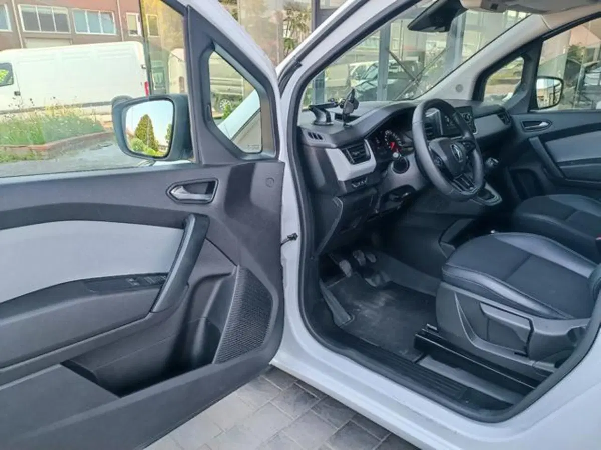 Renault Kangoo usata a Pisa (5)