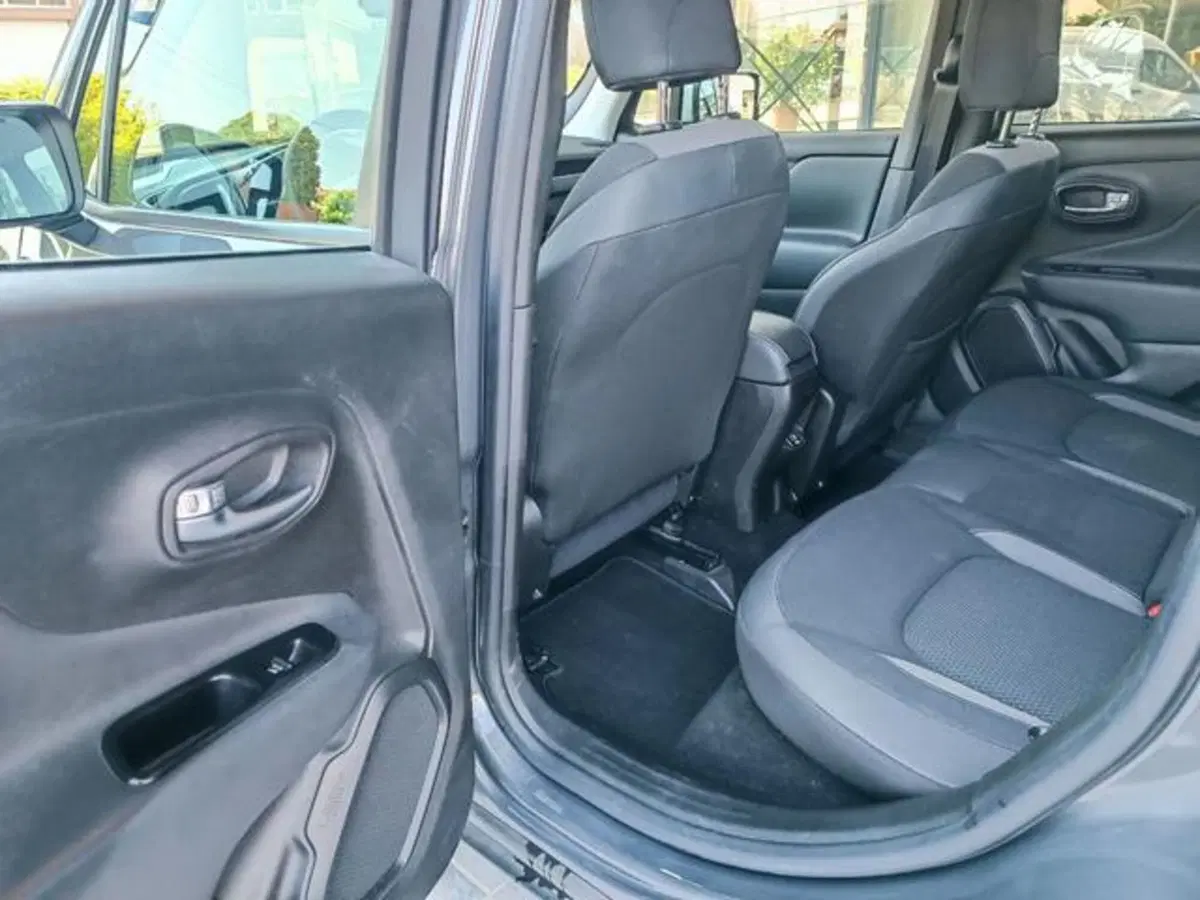 Jeep Renegade usata a Pisa (18)