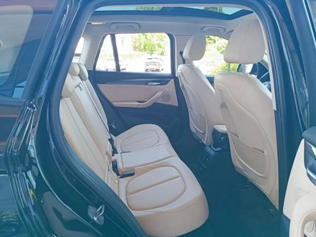 BMW X1 usata a Pisa (10)