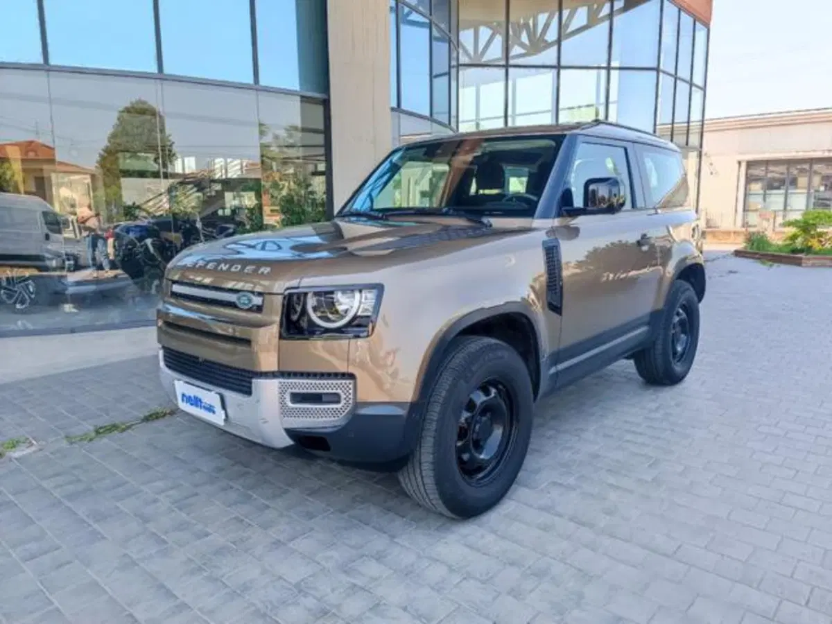 Land Rover Defender usata a Pisa (11)