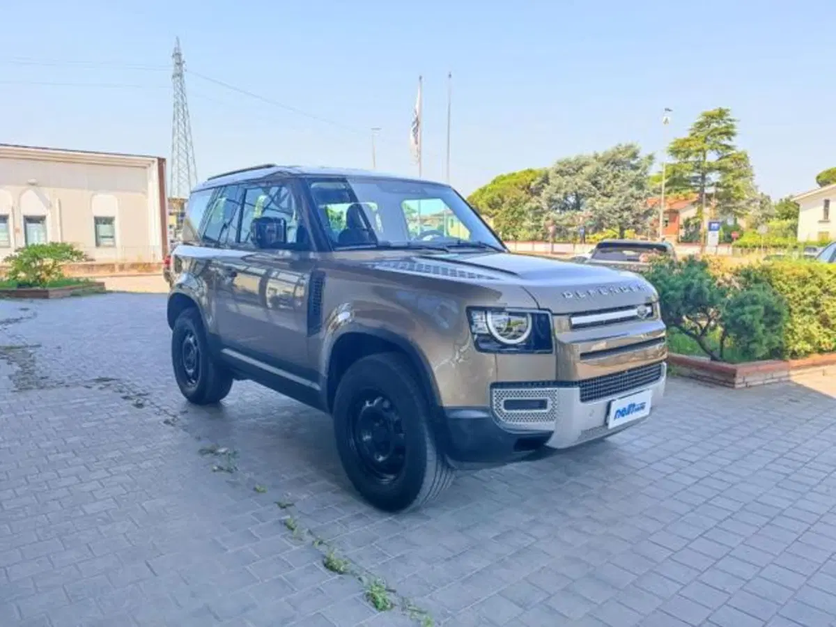 Land Rover Defender usata a Pisa (3)