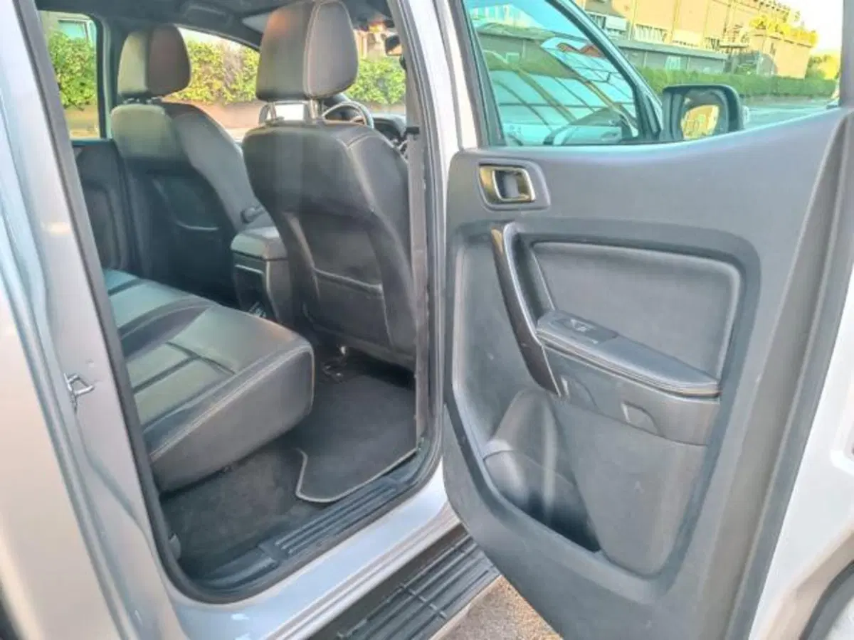 Ford Ranger Pick-up usata a Pisa (13)