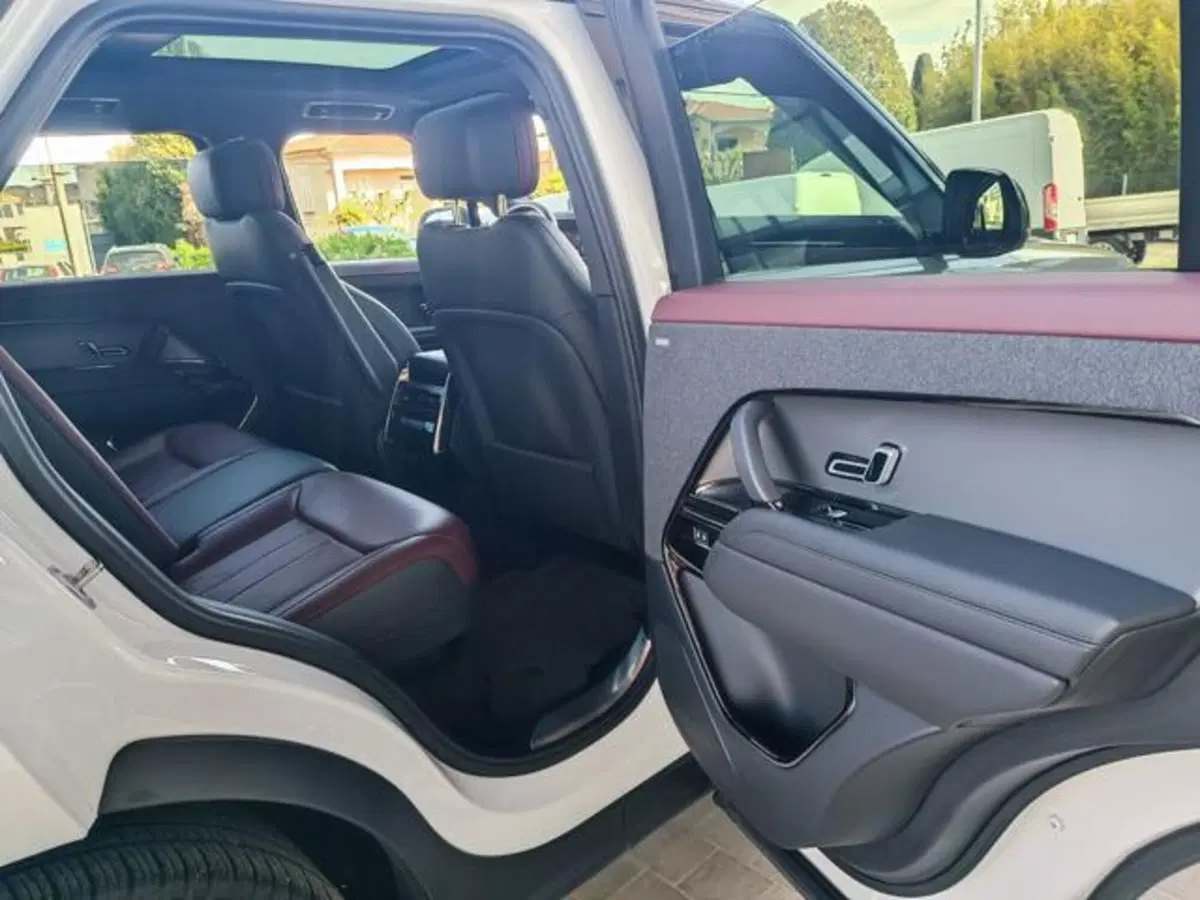 Land Rover Range Rover Sport usata a Pisa (13)