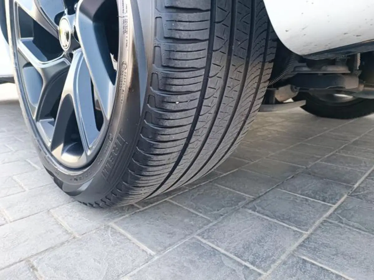 Land Rover Range Rover Sport usata a Pisa (18)