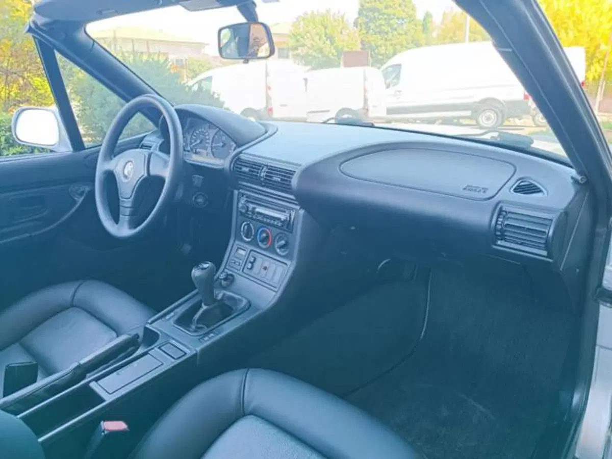 BMW Z3 Cabrio usata a Pisa (10)