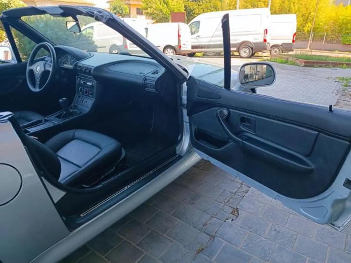 BMW Z3 Cabrio usata a Pisa (11)
