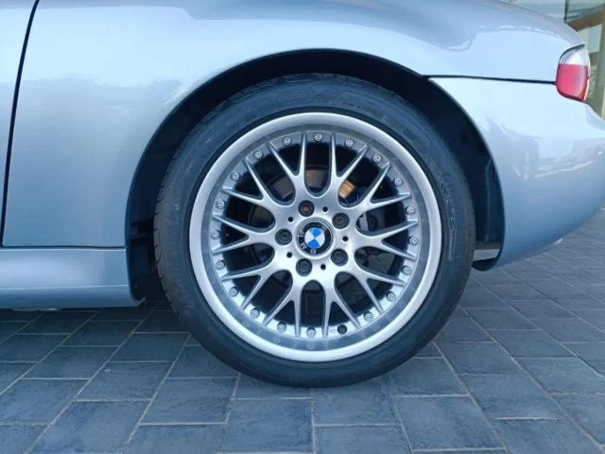 BMW Z3 Cabrio usata a Pisa (16)