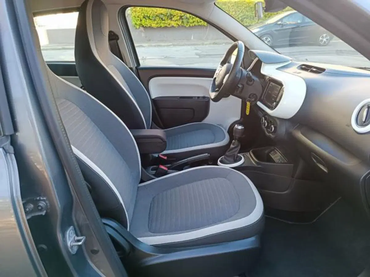 Renault Twingo usata a Pisa (11)