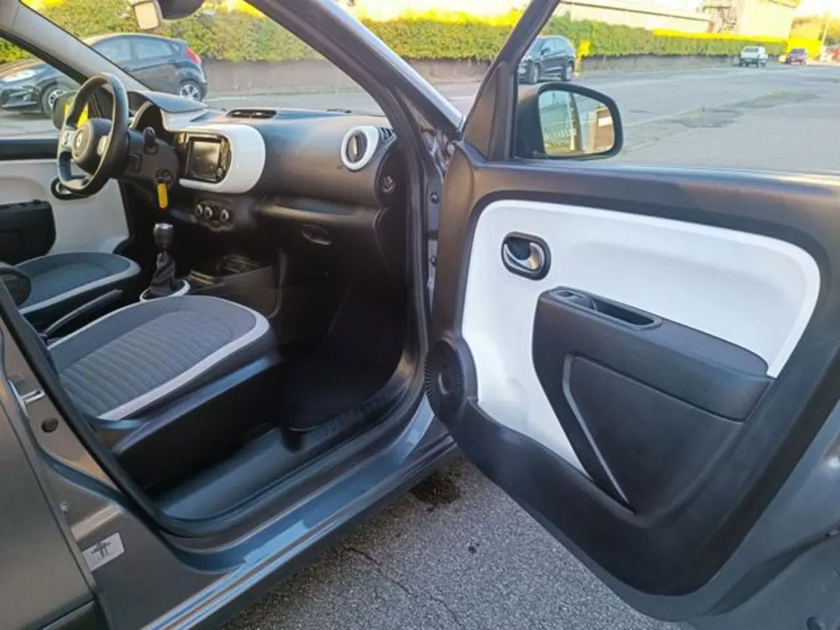 Renault Twingo usata a Pisa (13)
