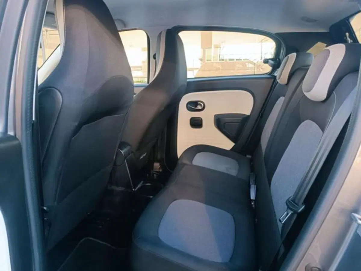 Renault Twingo usata a Pisa (7)