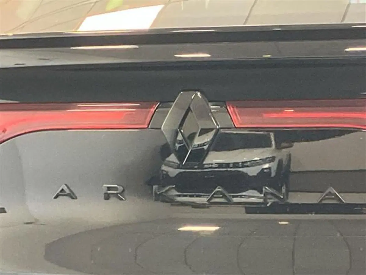 Renault Arkana usata a Como (19)